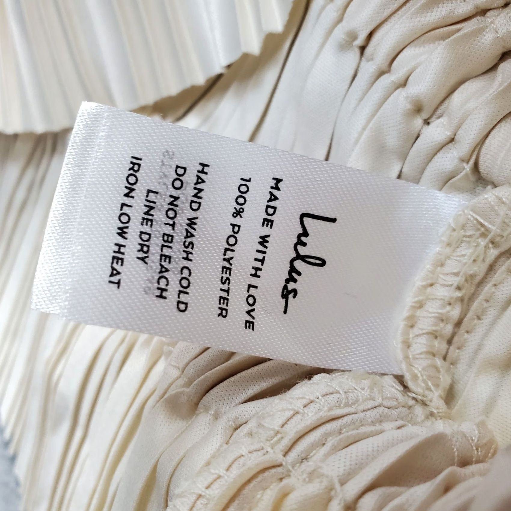 Lulus Lulus Crop Blouse Womens XL Tan Ribbed Smocked Long Sleeve Tie Waist Deep V-Neck Blouse Size XL / US 12-14 / IT 48-50 - 7 Thumbnail