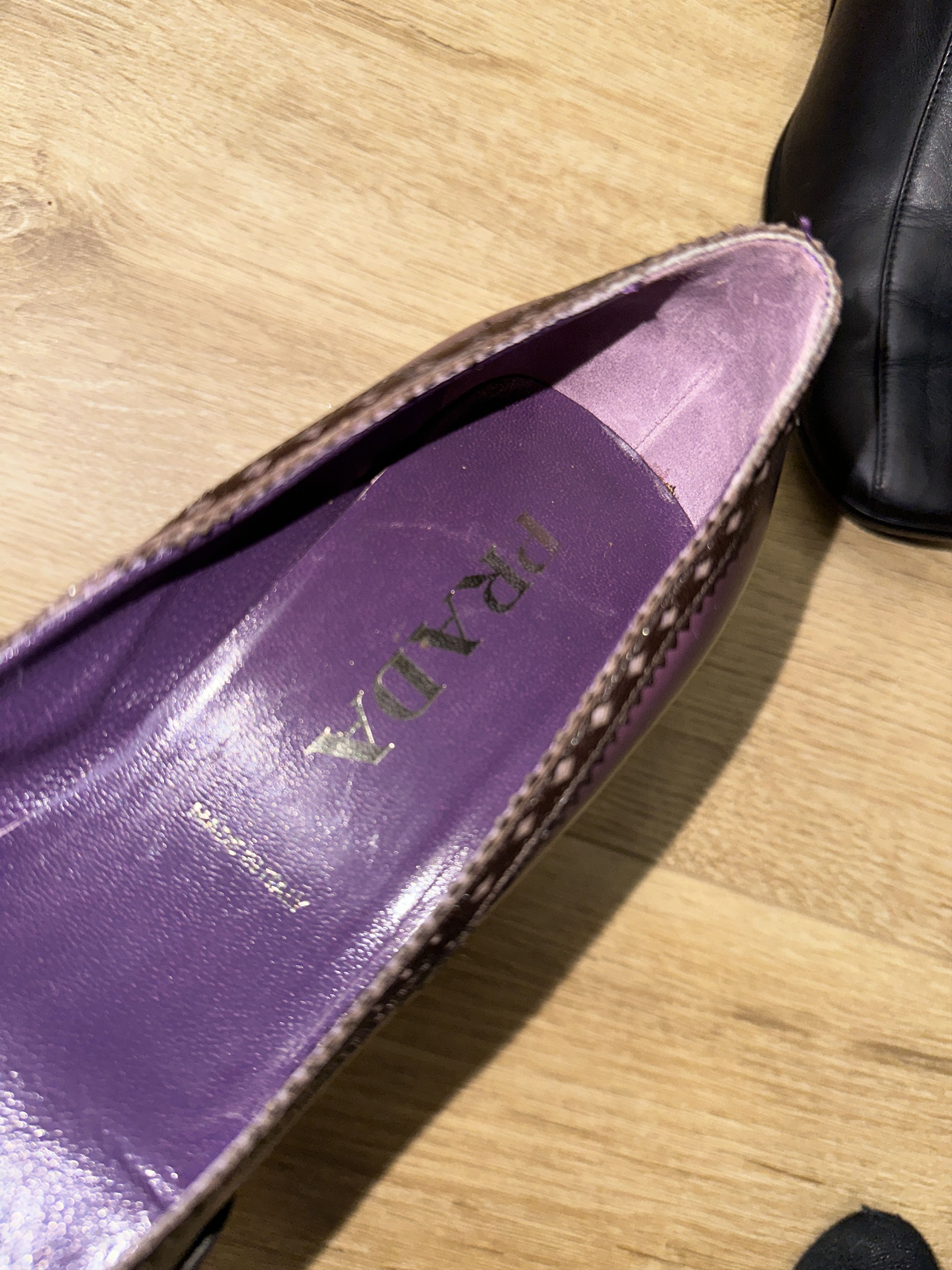 Prada Prada Two Tone Leather Heel Pumps Pointed Toe EU 39 8.5 Size US 8.5 / IT 38.5 - 3 Thumbnail