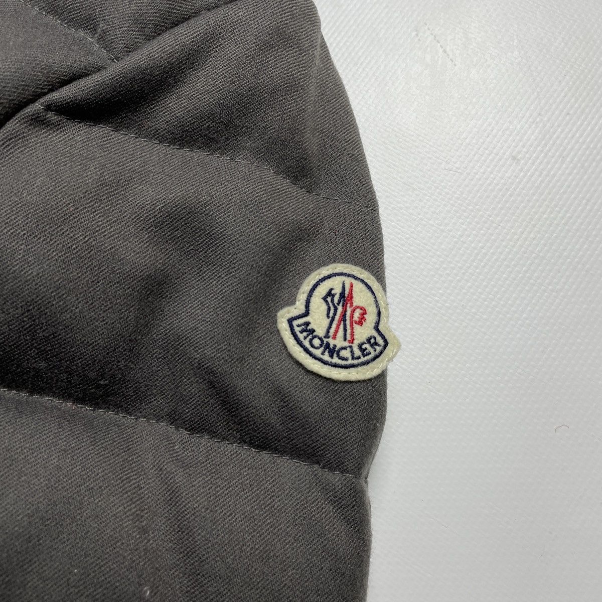 Moncler × Vintage MONCLER Astere Giubbotto Gray Hooded Down Puffer Jacket XS Size XS / US 0-2 / IT 36-38 - 4 Thumbnail