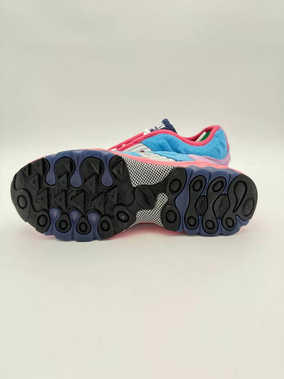 Saucony Jae Tips Saucony Matrix Pink Blue Friends and Family Size US 9.5 / EU 42-43 - 6 Thumbnail