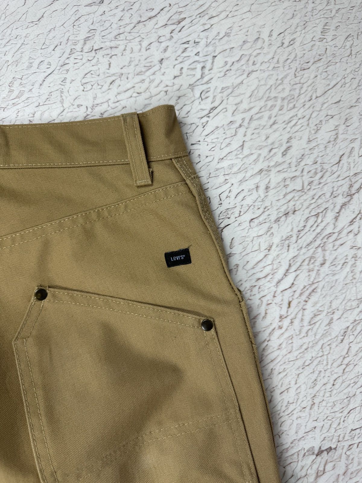 Levi's × Levi's Vintage Clothing Levi’s vintage 90s 00s beige carpenter worker casual pants Size US 30 / EU 46 - 16 Thumbnail