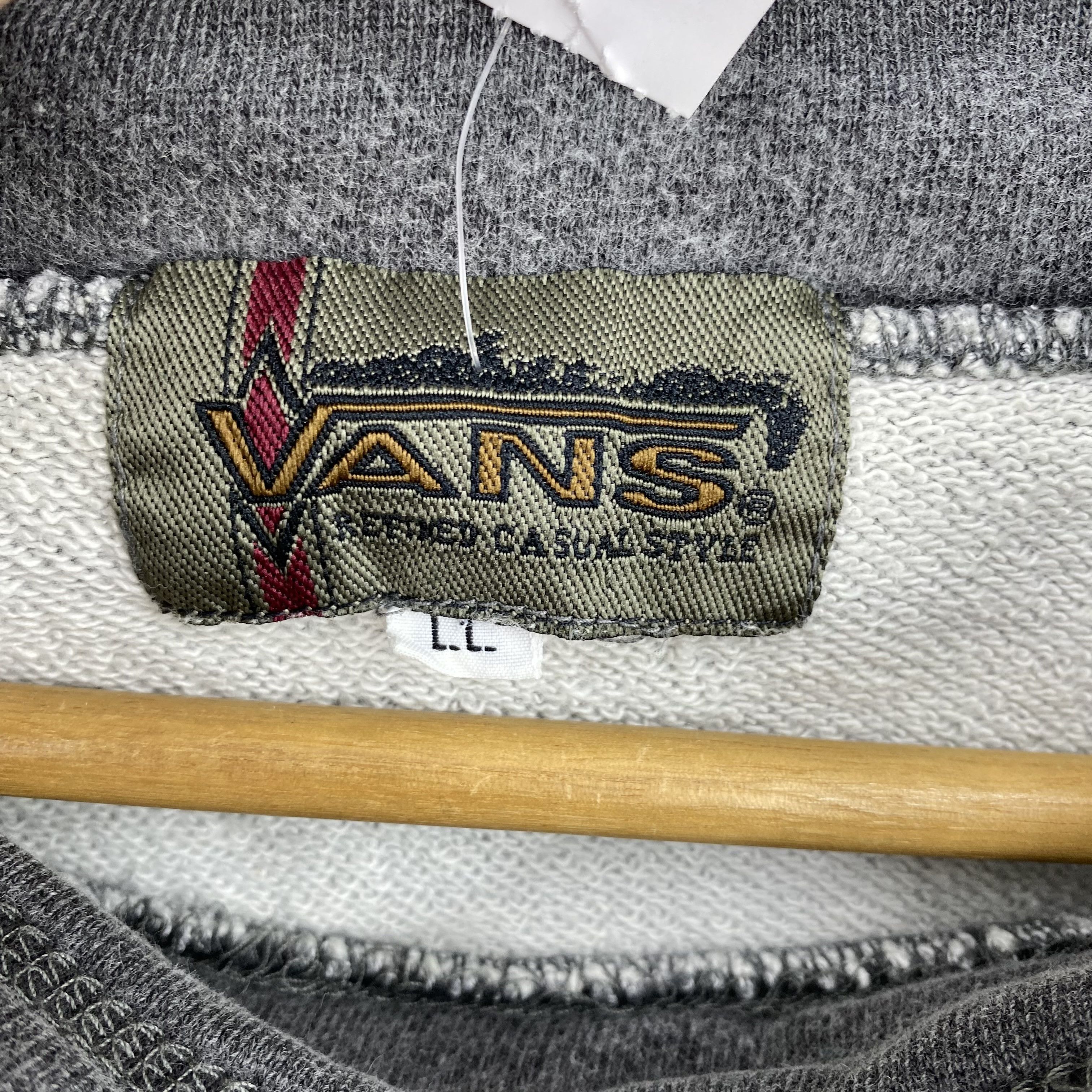 Vans Vintage Y2K Faded Vans Off The Wall Sweatshirt Tribal Skate Size US XL / EU 56 / 4 - 9 Thumbnail