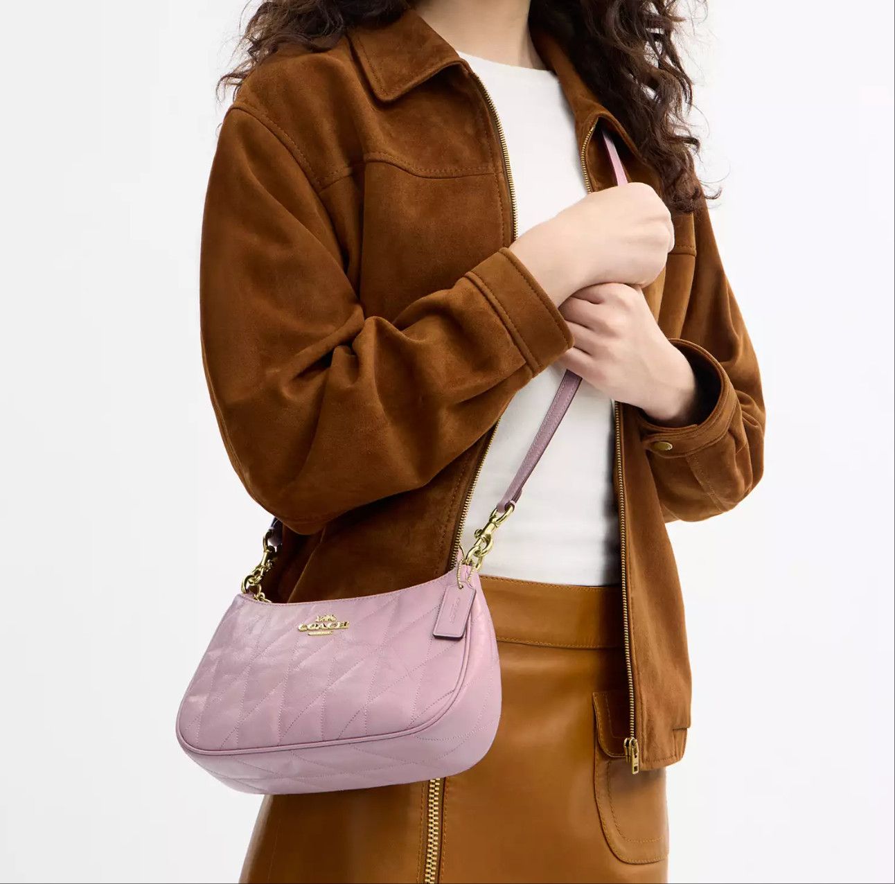 Coach NWT Coach Teri Shoulder Bag With Quilting CDY83 Size ONE SIZE - 9 Thumbnail