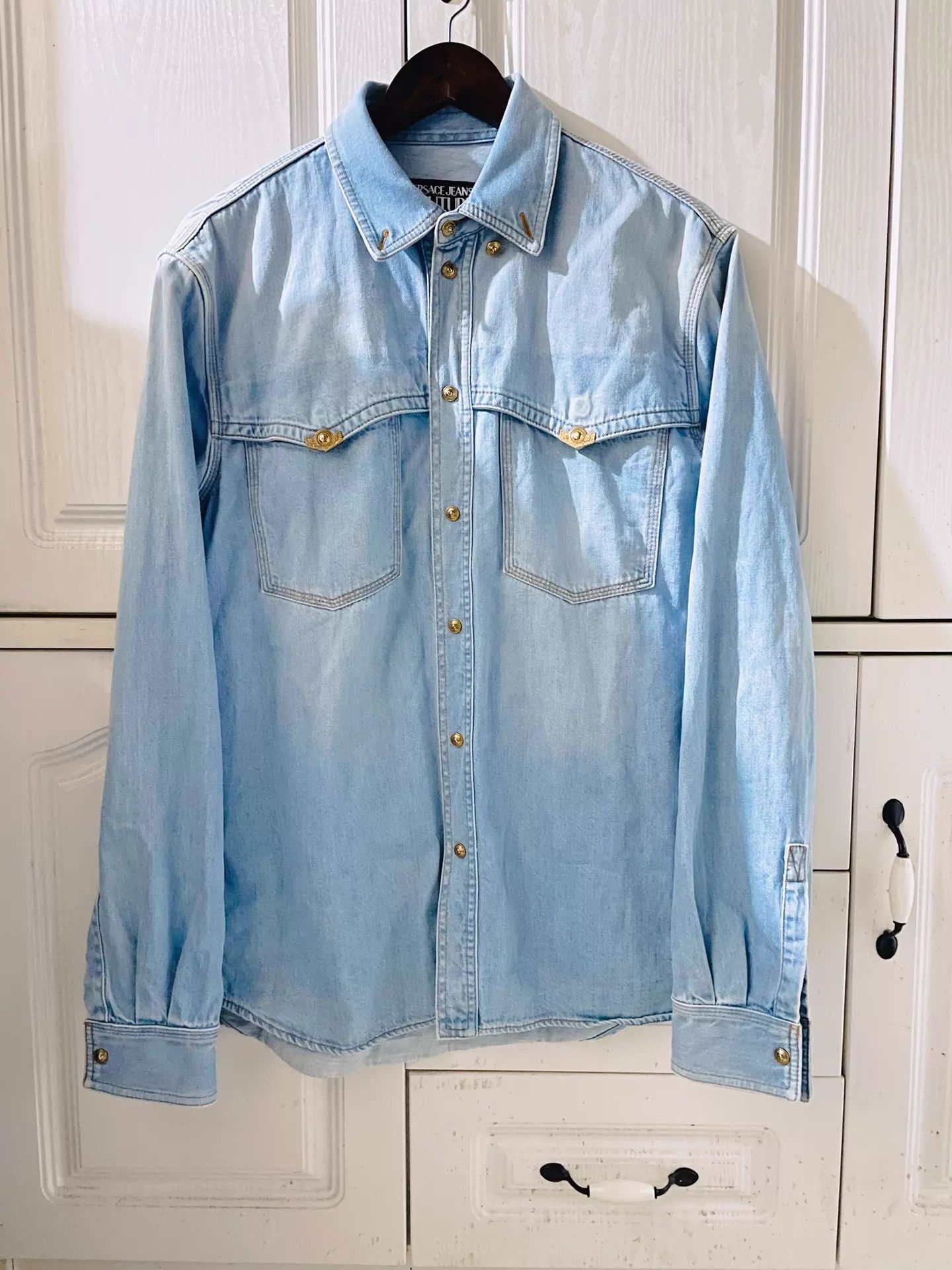 Versace Versace Denim Shirt-Jacket Gold Dog Tag Buttons S Size US S / EU 44-46 / 1 - 1 Thumbnail