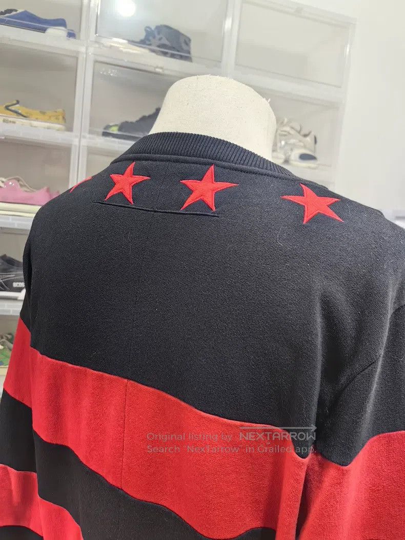 Givenchy Givenchy Classic Black and Red Five-Star Sweatshirt Size US M / EU 48-50 / 2 - 6 Thumbnail