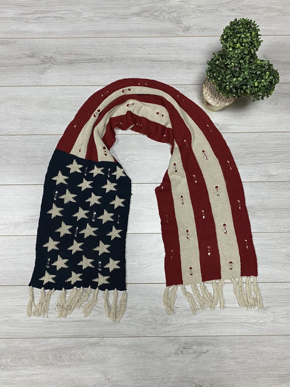 Vintage USA 🇺🇸 Flag heavy big knitted scarf Size ONE SIZE - 1 Thumbnail