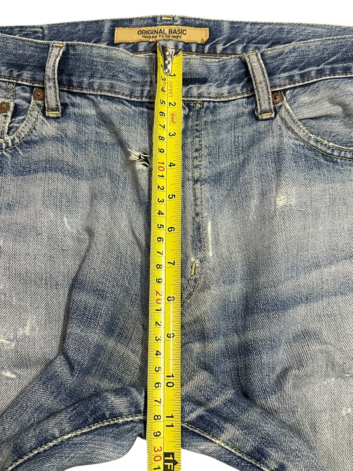 Japanese Brand Vintage Japanese Uniqlo Blue Wash Distress Style Loose Jeans Size US 34 / EU 50 - 15 Thumbnail