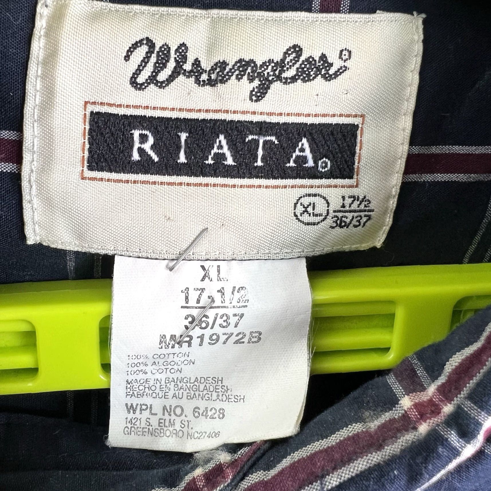 Wrangler VINTAGE Wrangler Riata Button-Down Shirt Mens XL Blue Check Long Sleeve Regular Fit Size XL Men’s Button-Up Shirt - Western Cowboy Style Size US XL / EU 56 / 4 - 5 Thumbnail