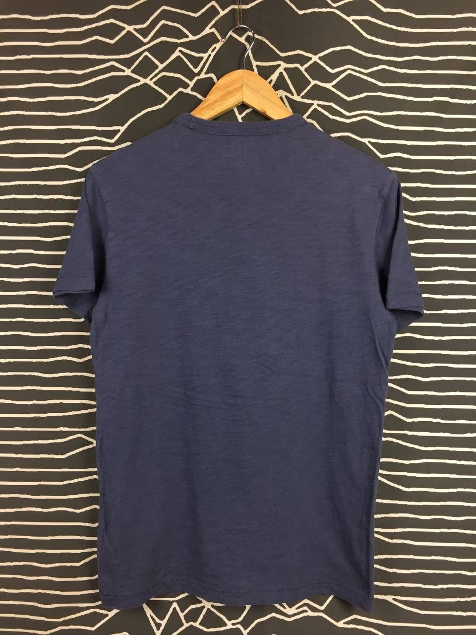Gap GAP Japan Flag Logo Essential Crew Tee Size XS Size US XS / EU 42 / 0 - 7 Thumbnail