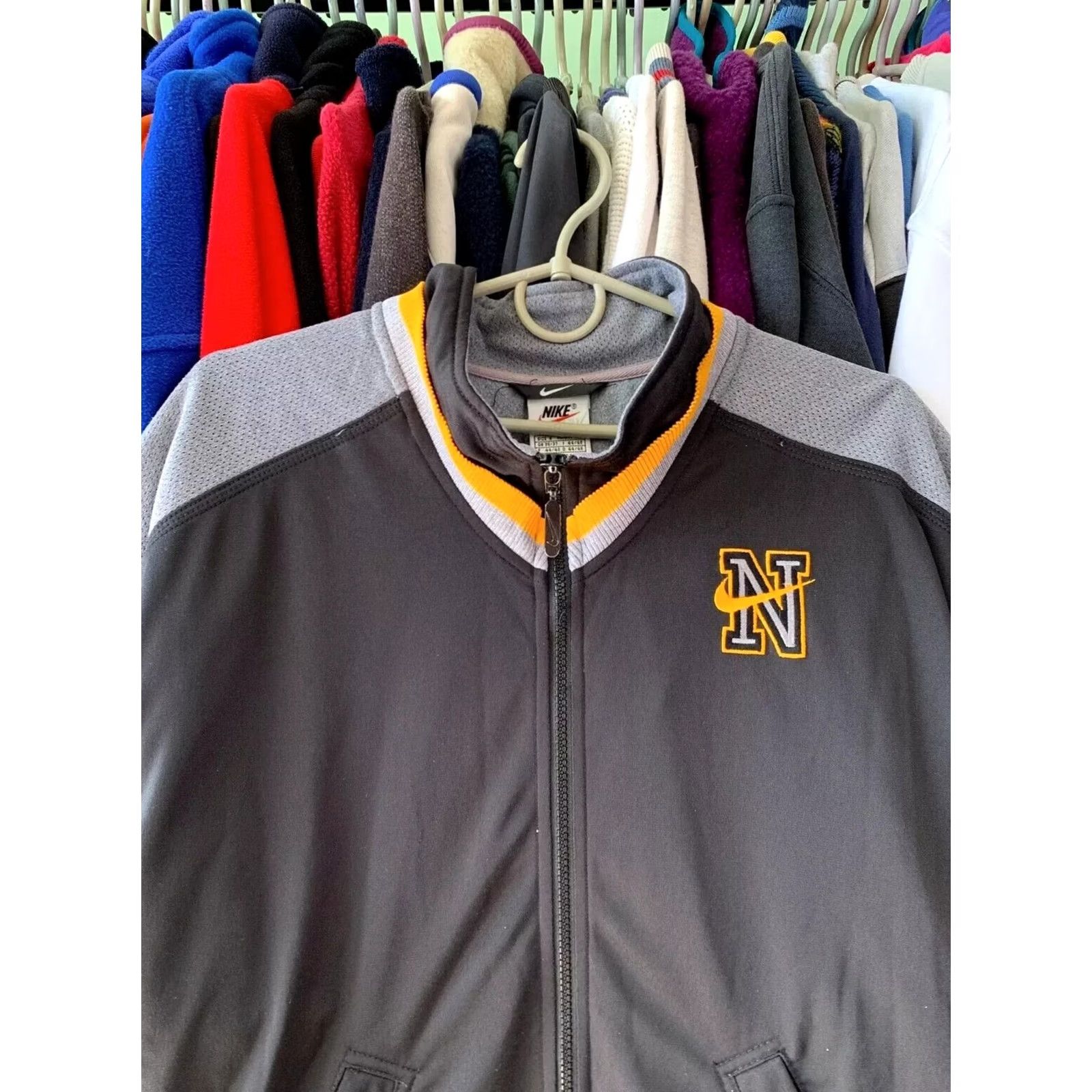 Nike VINTAGE Nike Track Jacket Black Mens Size S Big Logo Bomber Full Zip Jacket Size US S / EU 44-46 / 1 - 3 Thumbnail