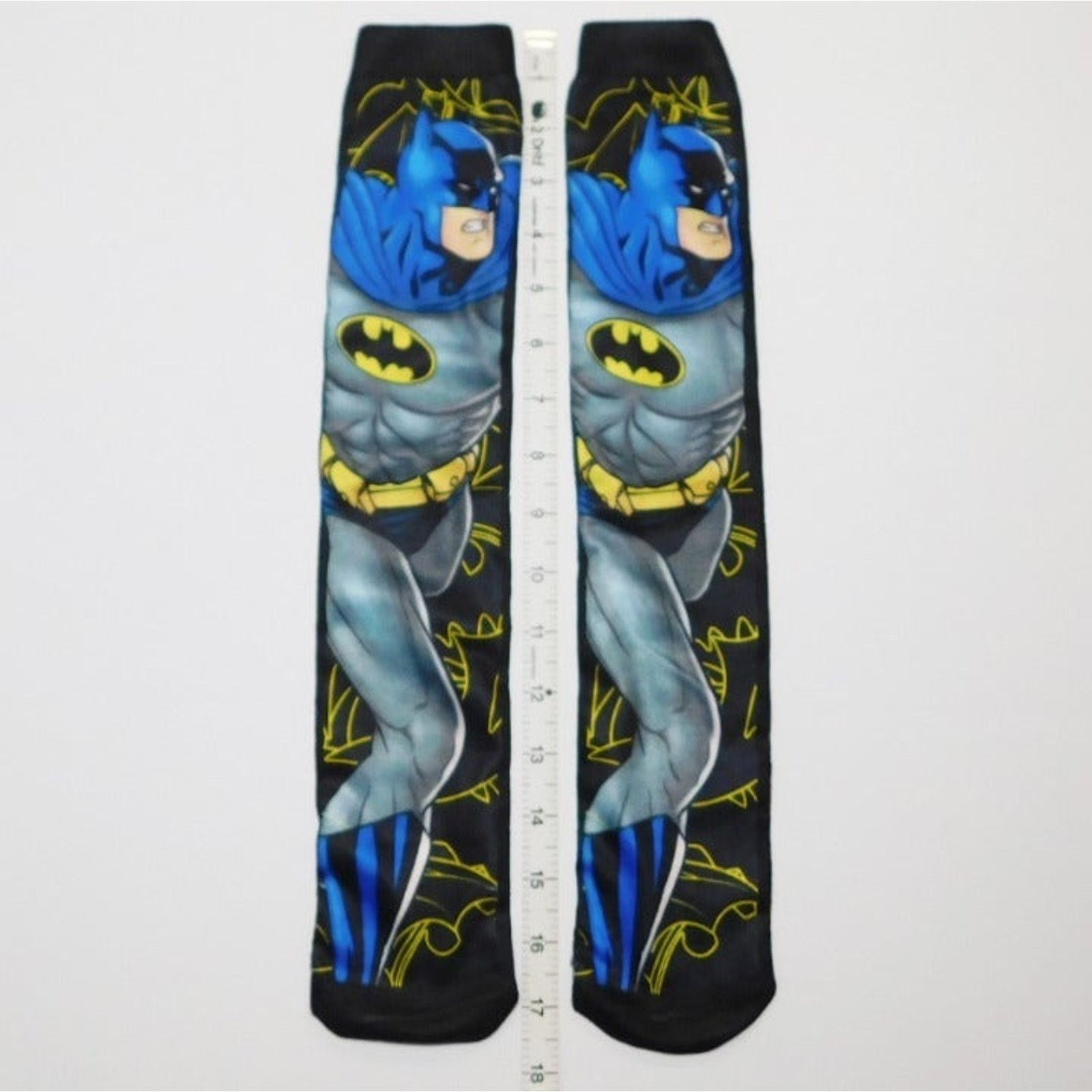 DC Comics DC Comics Batman Thin Novelty Socks Size ONE SIZE - 3 Thumbnail