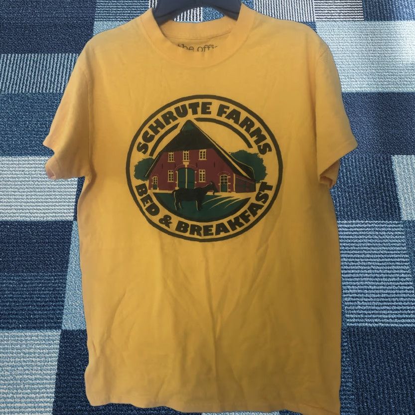 Ripple Junction Schrute Farms Bed Breakfast Shirt Sz S Yellow Farm Barn Beets Dwight The Office Shirt Men S Yellow Size US S / EU 44-46 / 1 - 1 Thumbnail