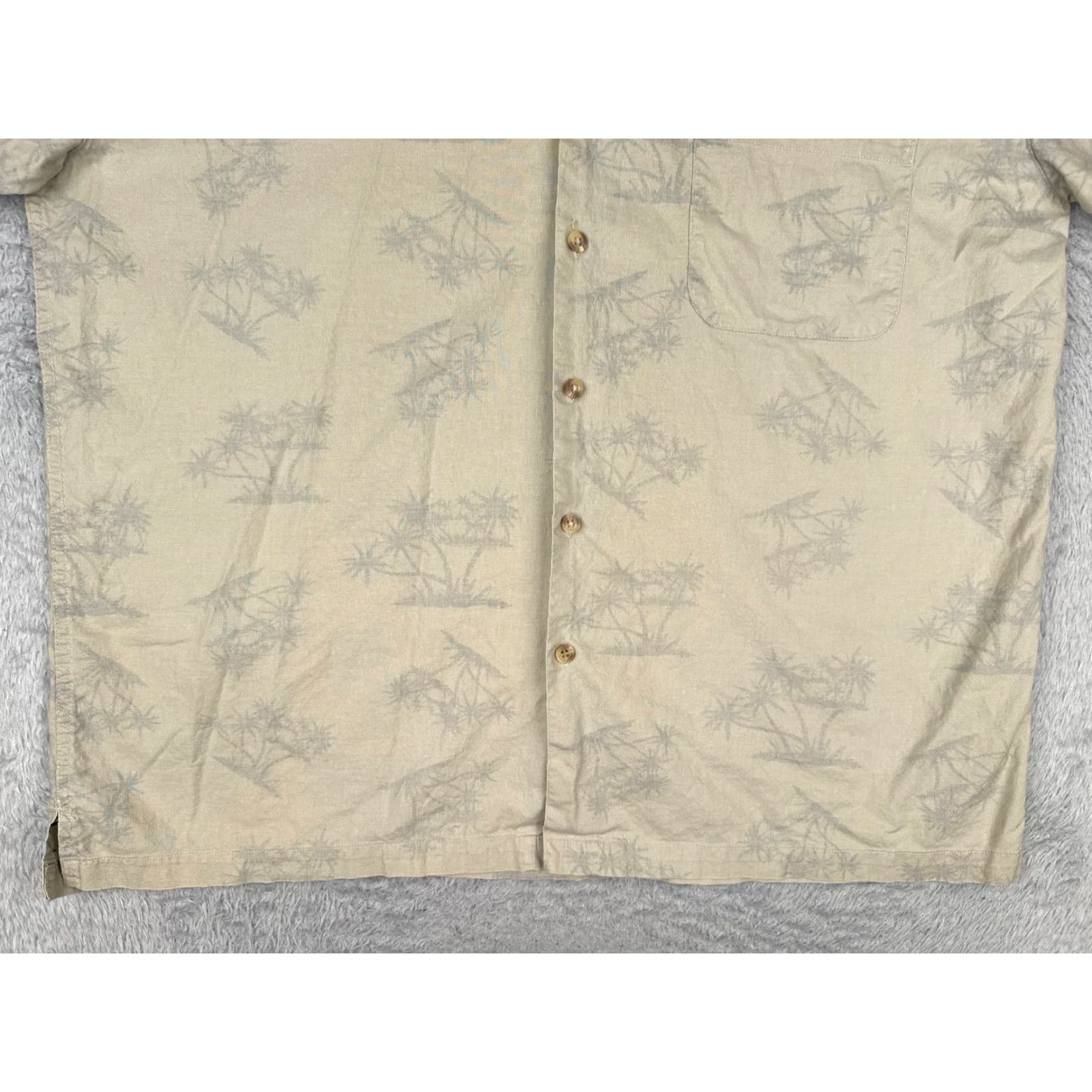 Vintage VINTAGE World Island Shirt Men XL Beige Palm Tree Button Hawaiian 100% Cotton Size US XL / EU 56 / 4 - 5 Thumbnail