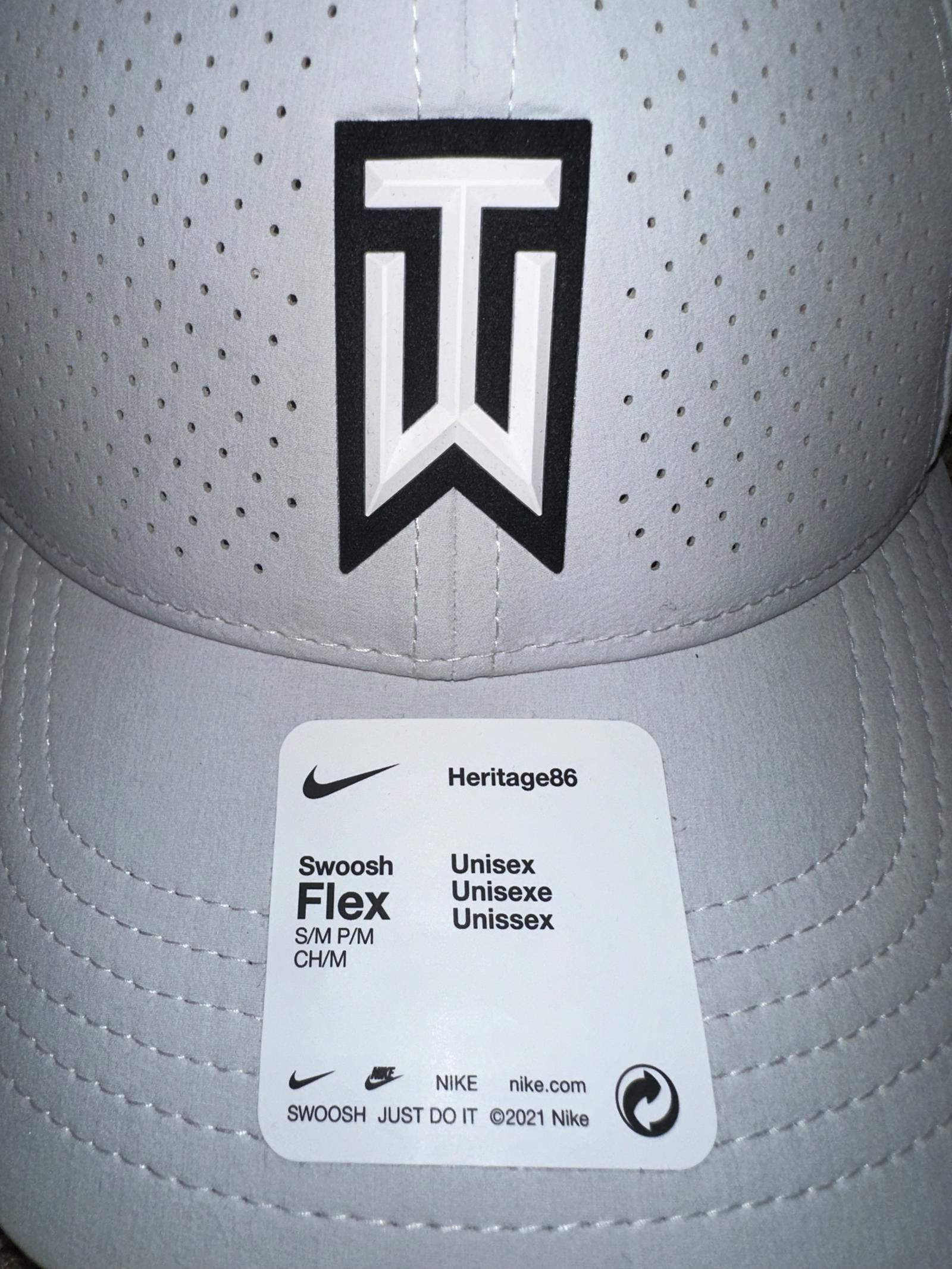 Nike Nike AeroBill Tiger Woods Heritage86 Golf Cap Hat Size ONE SIZE - 2 Thumbnail