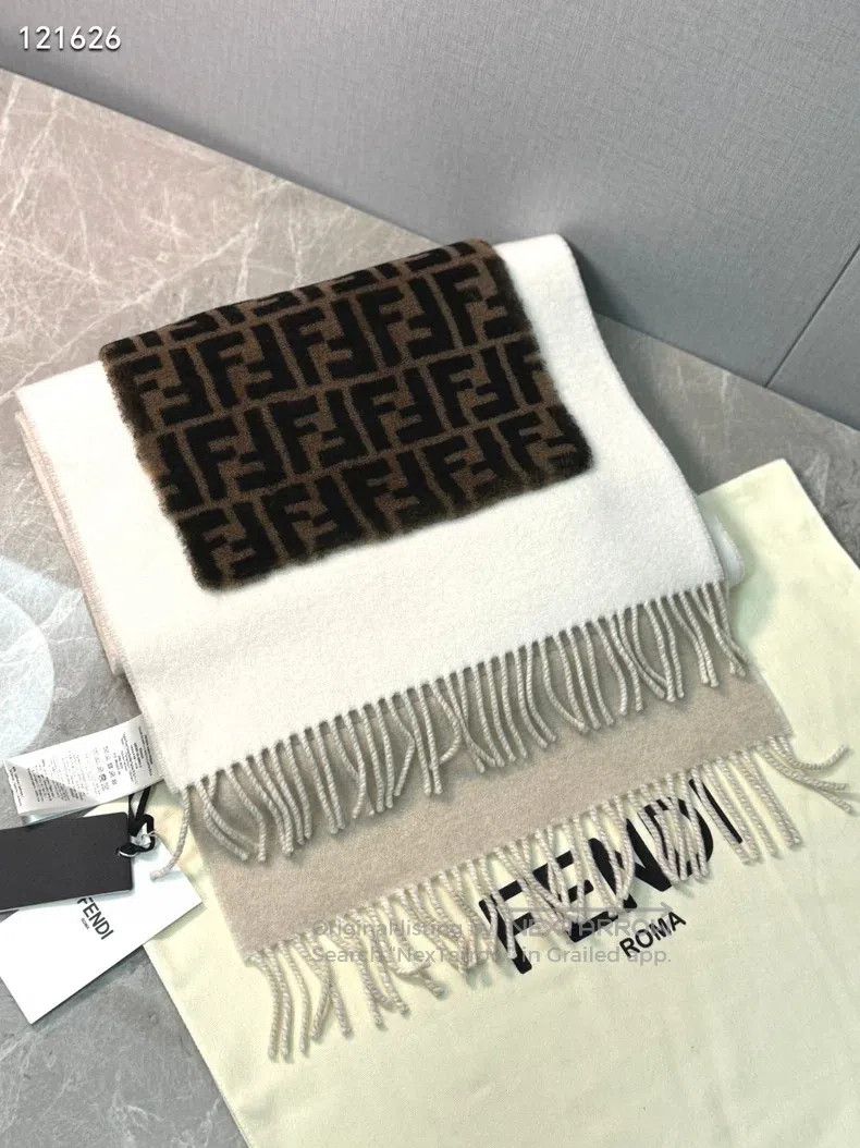 Fendi Fendi size 210*38cm Stole scarf, reversible, wool + cashmer Size ONE SIZE - 2 Thumbnail