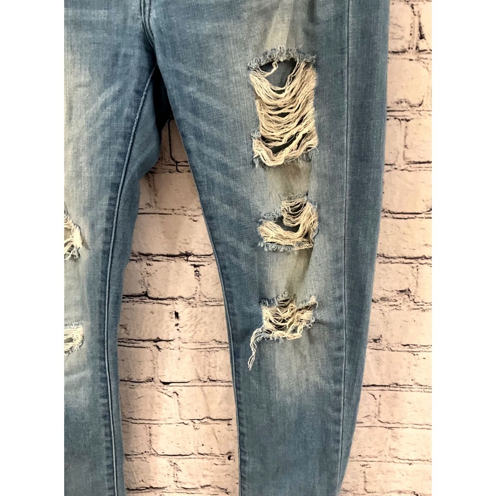 Vintage KANCAN Jeans Womens 28x28 Light Wash Denim 5-Pocket Skinny Mid Rise Blue Regular Size 28 Inseam 28) Size 28" / US 6 / IT 42 - 3 Thumbnail