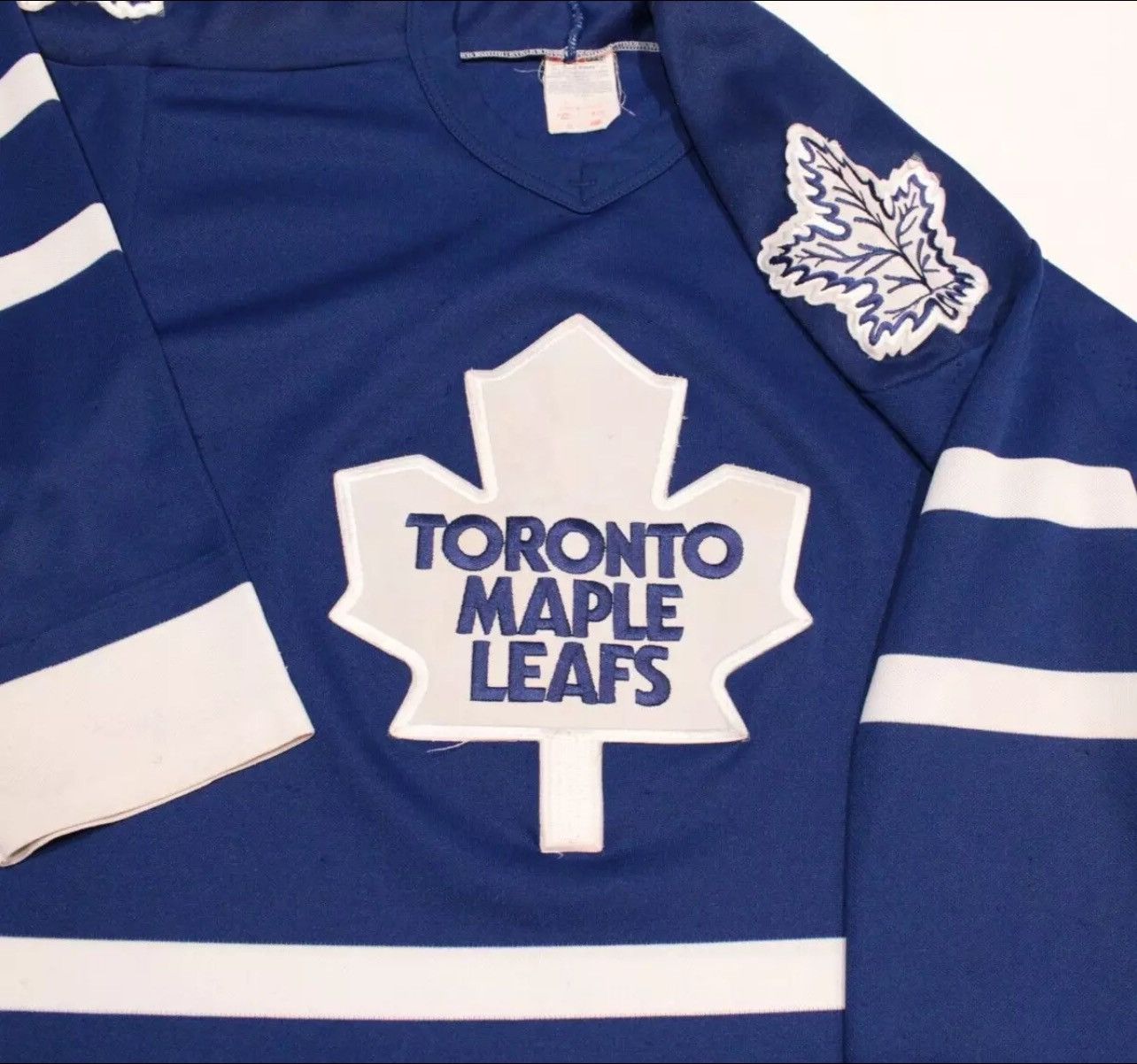 Ccm × NHL × Vintage VINTAGE 90s Toronto Maple Leafs NHL Hockey Jersey Sz Small Size US S / EU 44-46 / 1 - 2 Thumbnail