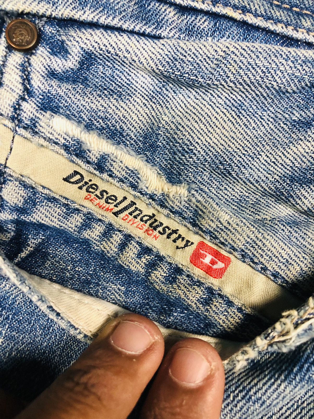 Diesel Diesel Industry Distress Jeans (36) Size US 33 - 9 Thumbnail