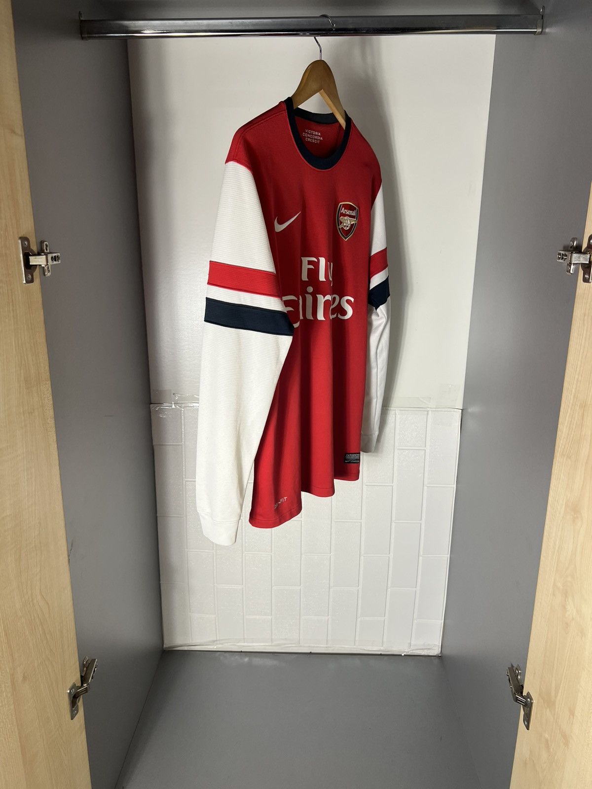 Nike VINTAGE NIKE FC ARSENAL LONDON ENGLAND SOCCER JERSEY Y2K 90s Size US M / EU 48-50 / 2 - 3 Thumbnail