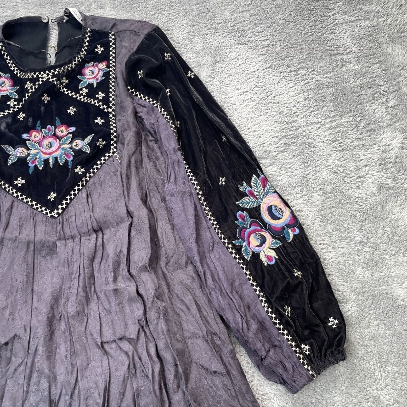 Zara Zara Dress Women Small Gray A-Line Jacquard Embroidered Button 3/4 Sleeve MIDI Casual Party/Cocktail Travel Spring Summer Womens Size S / US 4 / IT 40 - 6 Thumbnail