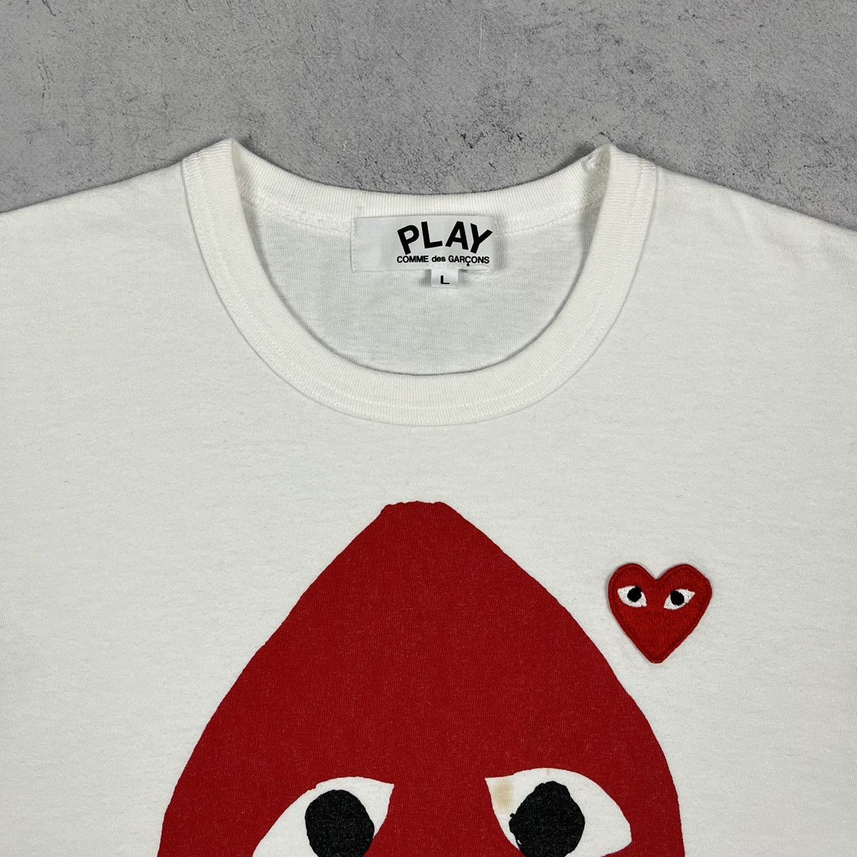 Comme des Garcons Ladies Comme Des Garçons Double Heart big logo T shirt Size L / US 10 / IT 46 - 7 Thumbnail