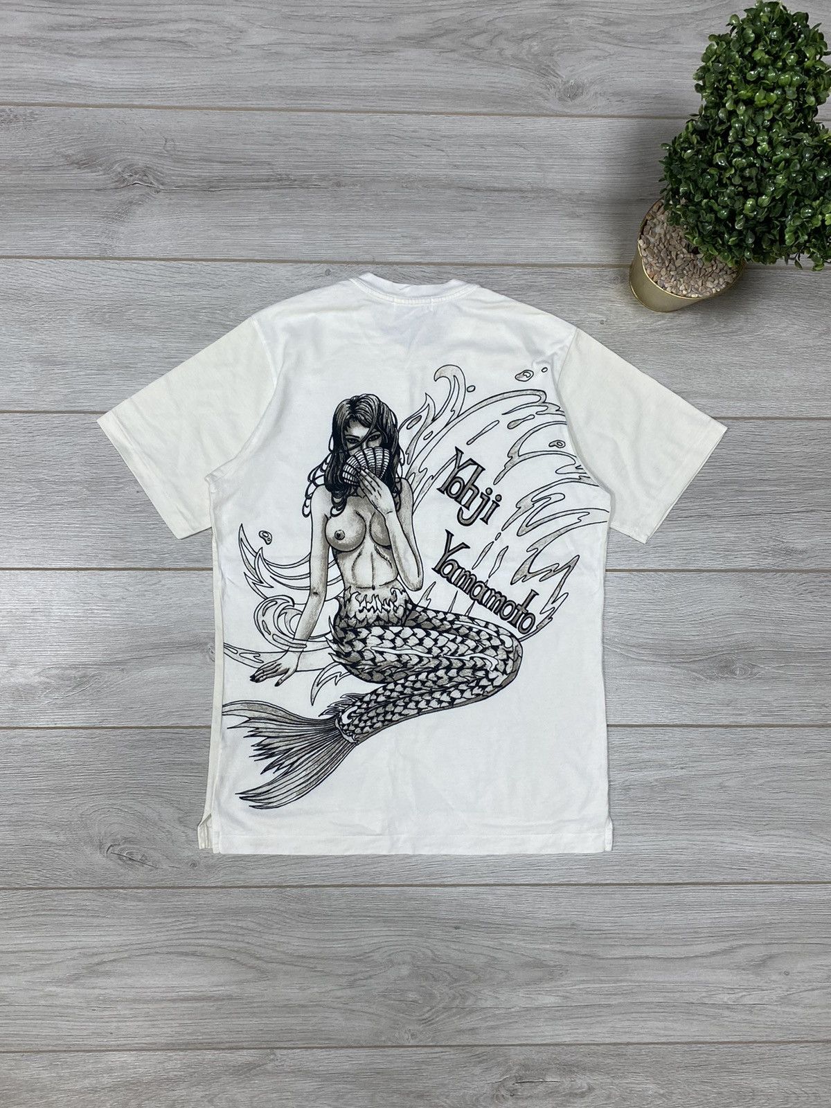 Yohji Yamamoto Yohji Yamamoto 🧜‍♀️ nude Mermaid tits T Shirt Size US M / EU 48-50 / 2 - 1 Thumbnail