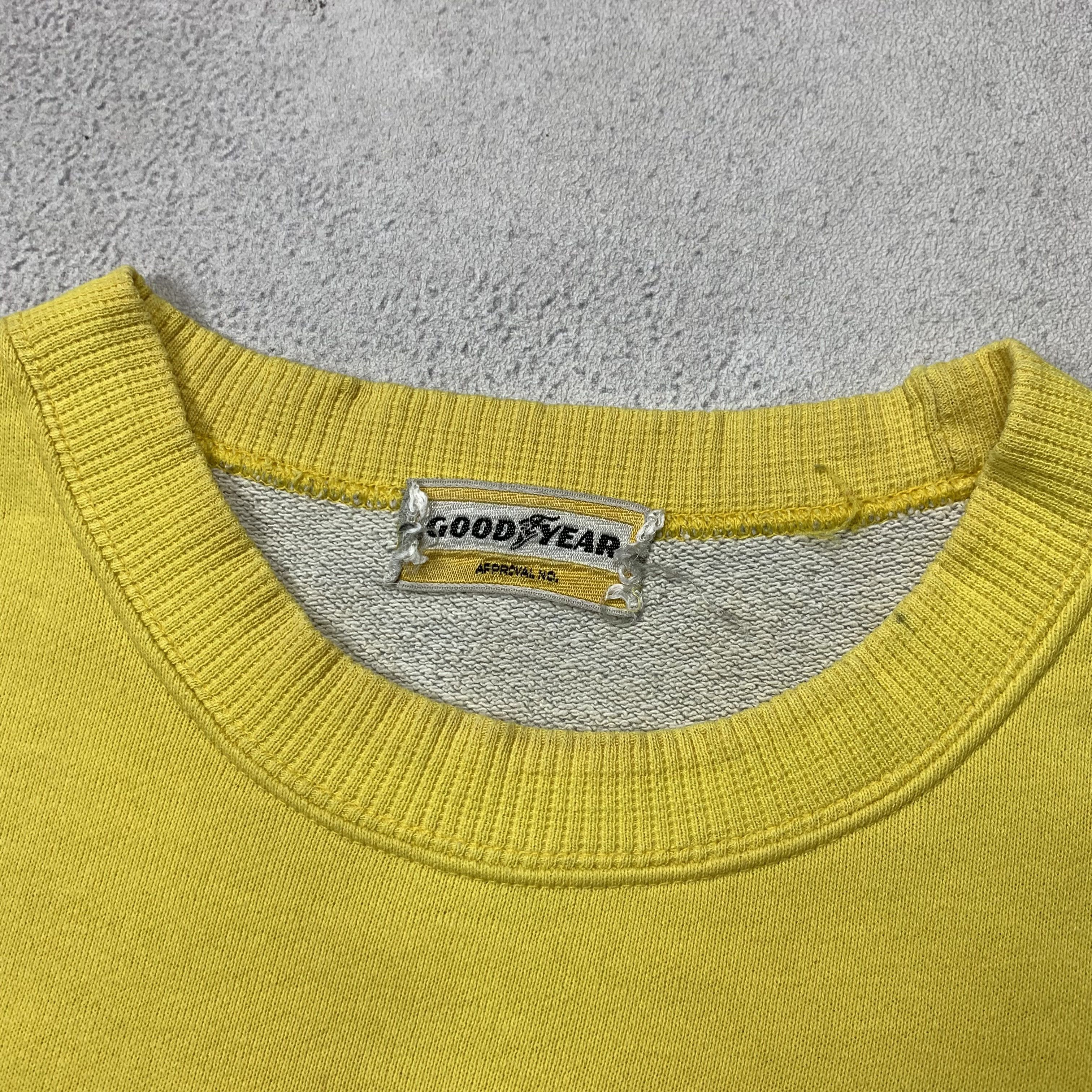 Vintage Vintage Goodyear Sweatshirt Crewneck Size US S / EU 44-46 / 1 - 7 Thumbnail