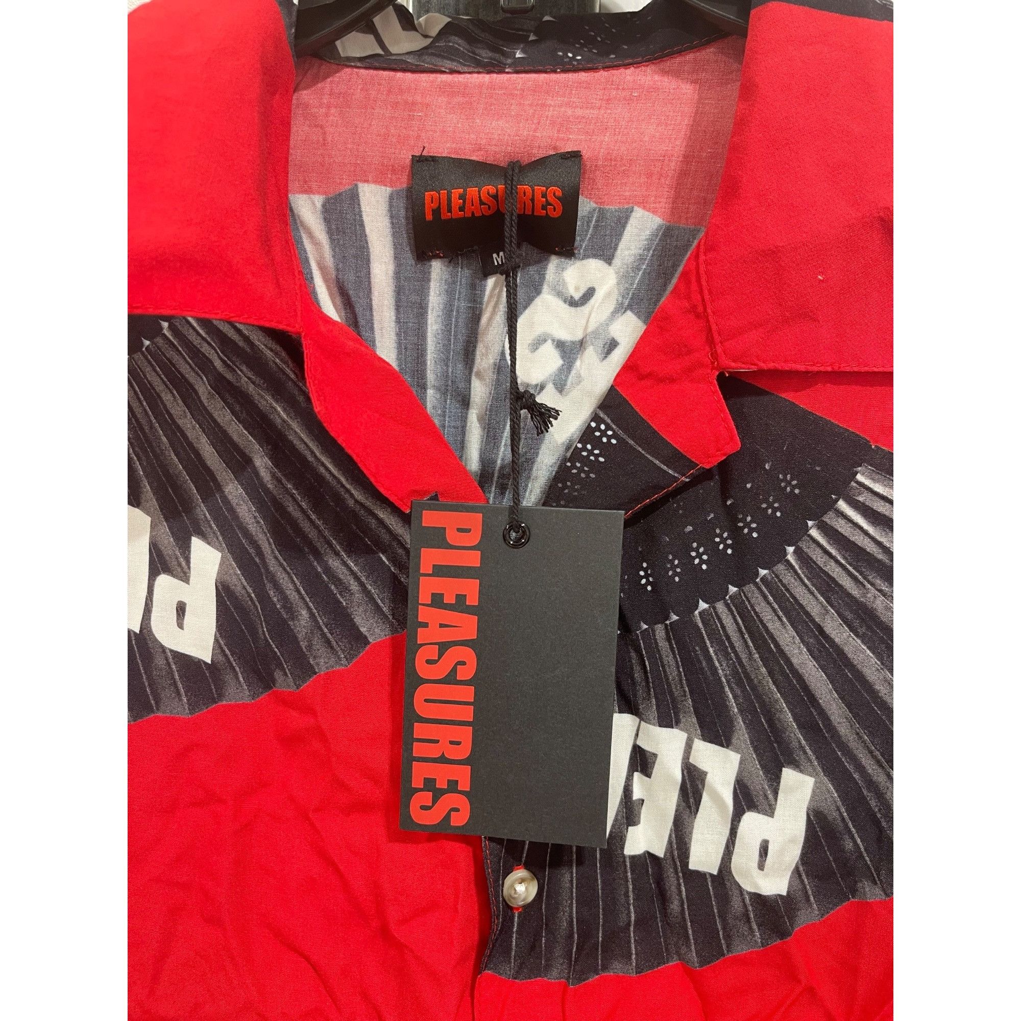 Pleasures NWT PLEASURES FANS L/S RED SHIRT SZ MEDIUM Size US M / EU 48-50 / 2 - 3 Thumbnail