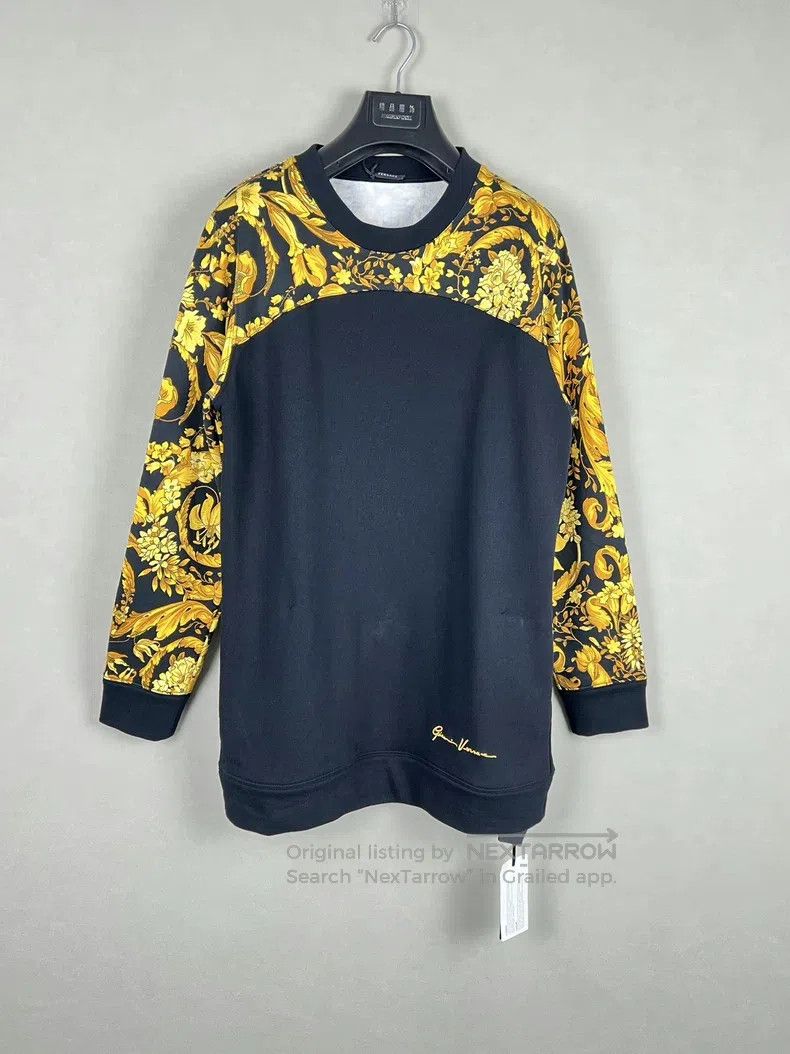 Versace Versace Classic butterfly pattern sweatshirt Size US XS / EU 42 / 0 - 2 Thumbnail
