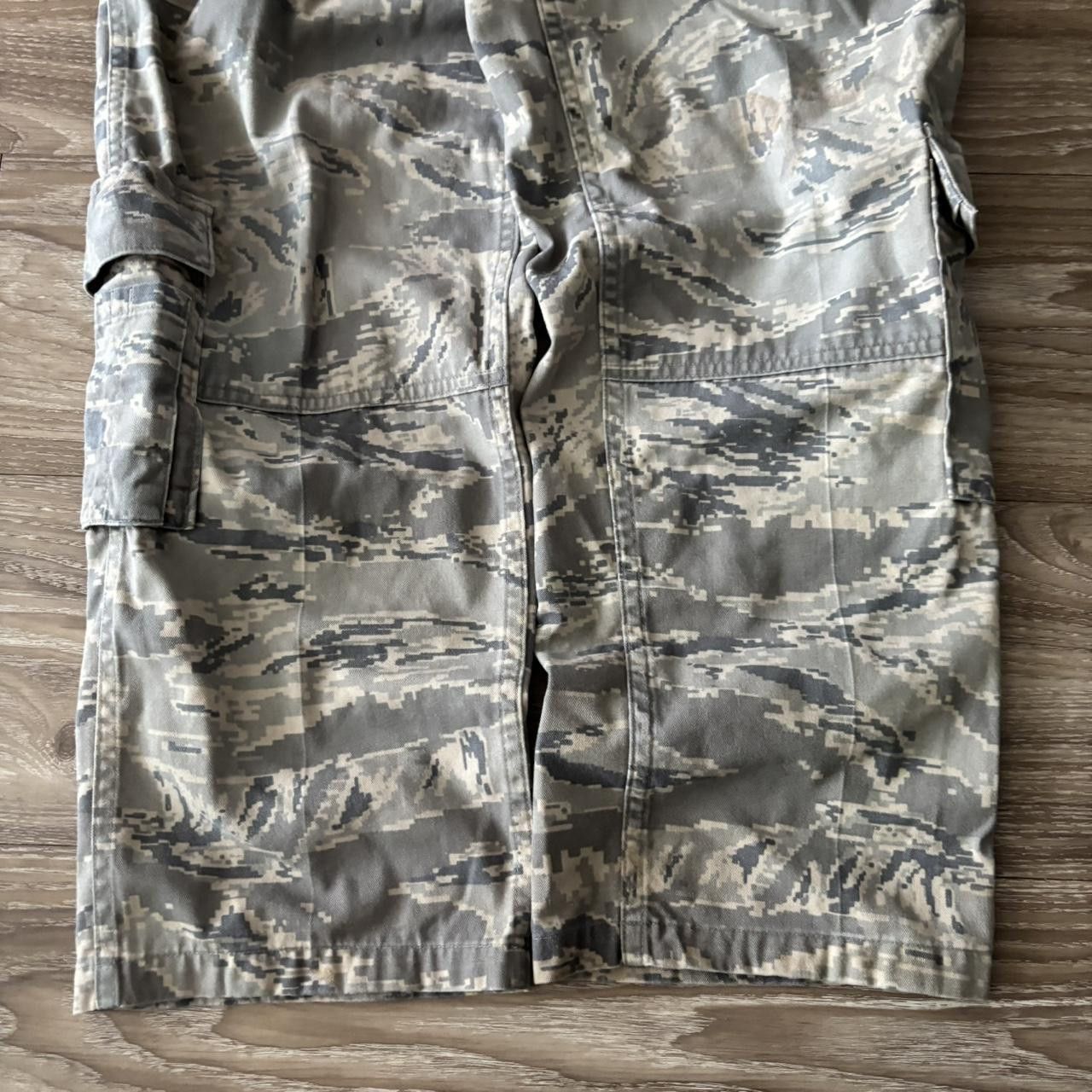 Japanese Brand Crazy Vintage Y2K/2000s Military Camo Streetwear Cargo Pants! 30x30 Size US 30 / EU 46 - 6 Thumbnail