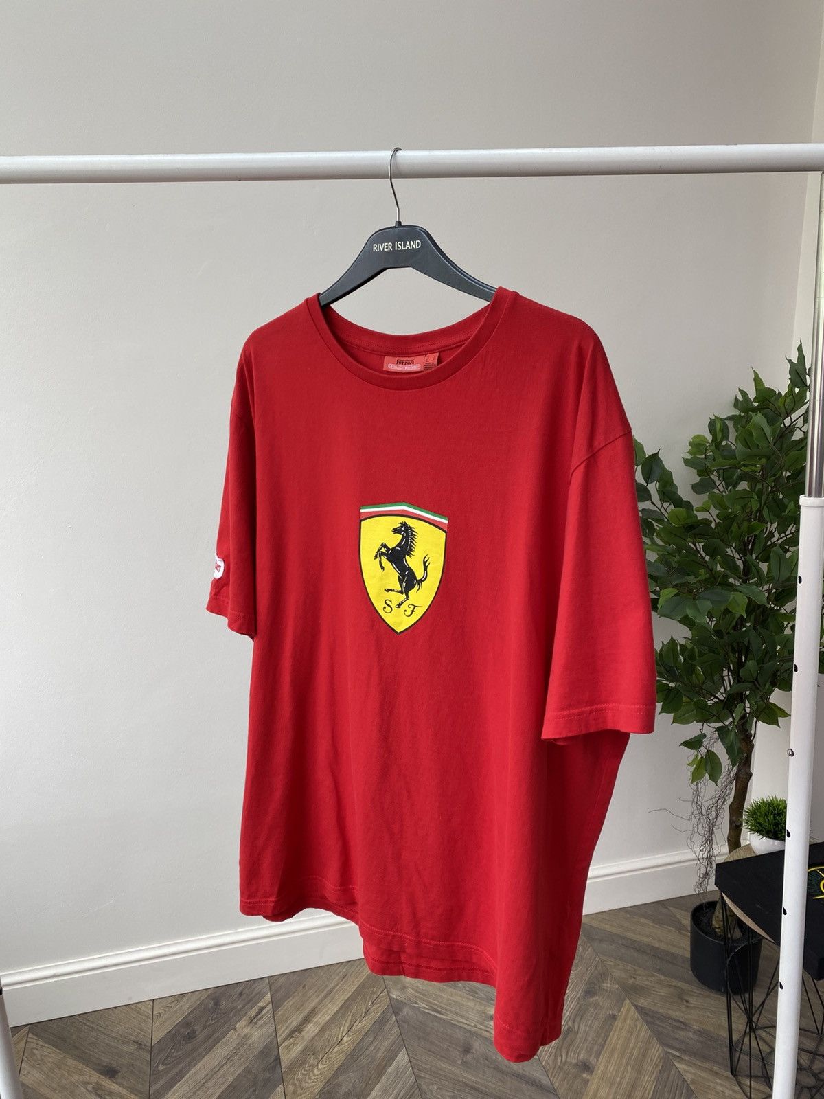Ferrari × Vintage Vintage Ferrari Big Logo Racing T-Shirt Size US XL / EU 56 / 4 - 2 Thumbnail