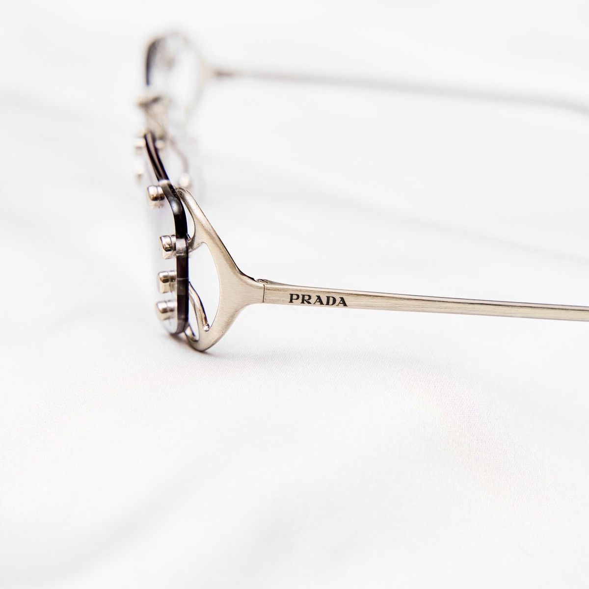 Prada PRADA 0PR C57S 28H40V SUNGLASSES Size ONE SIZE - 3 Thumbnail