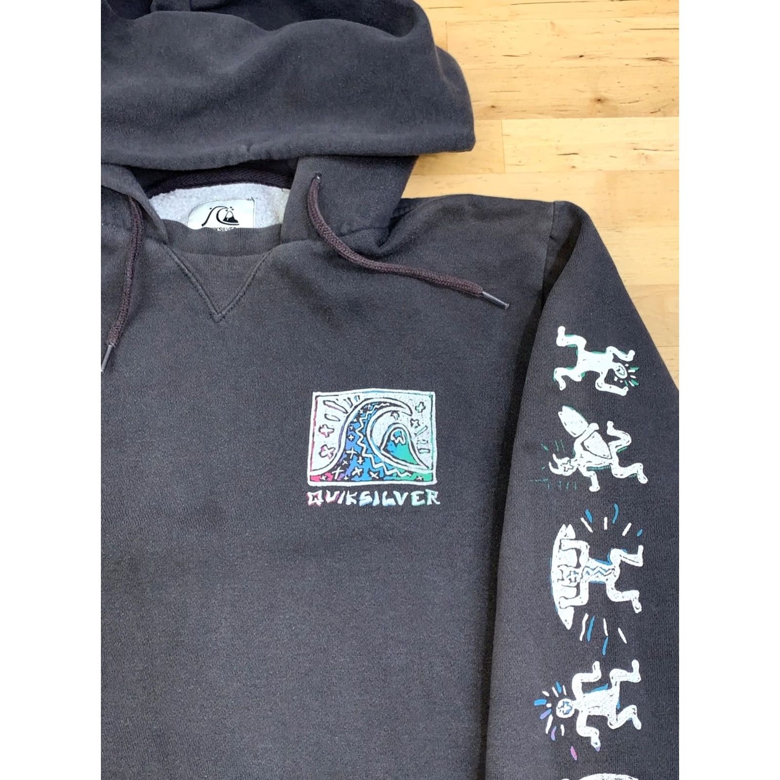 Quiksilver Quiksilver Hoodie Men Gray Beach Surf Skate Pullover Sleeve Hit Faded 13063 Size US S / EU 44-46 / 1 - 4 Thumbnail