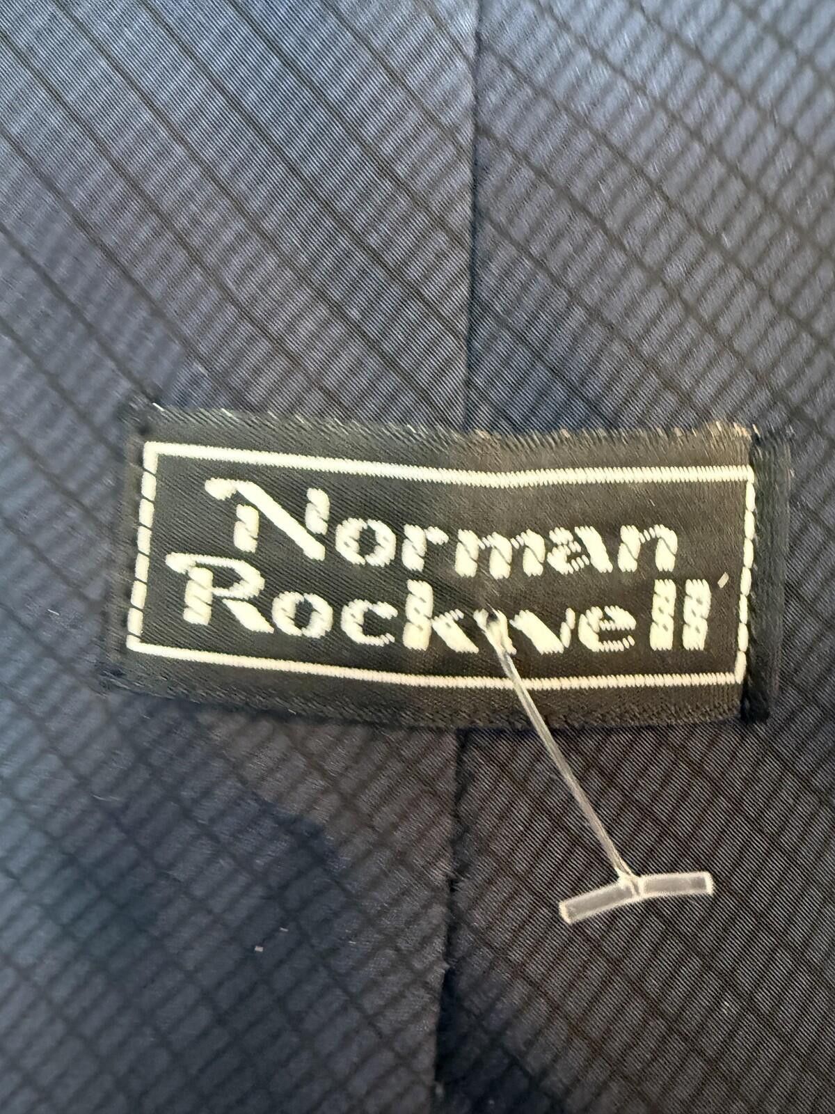 Other Vintage 90s Norman Rockwell Tie Mens Silk Hunting Dogs Size ONE SIZE - 3 Thumbnail