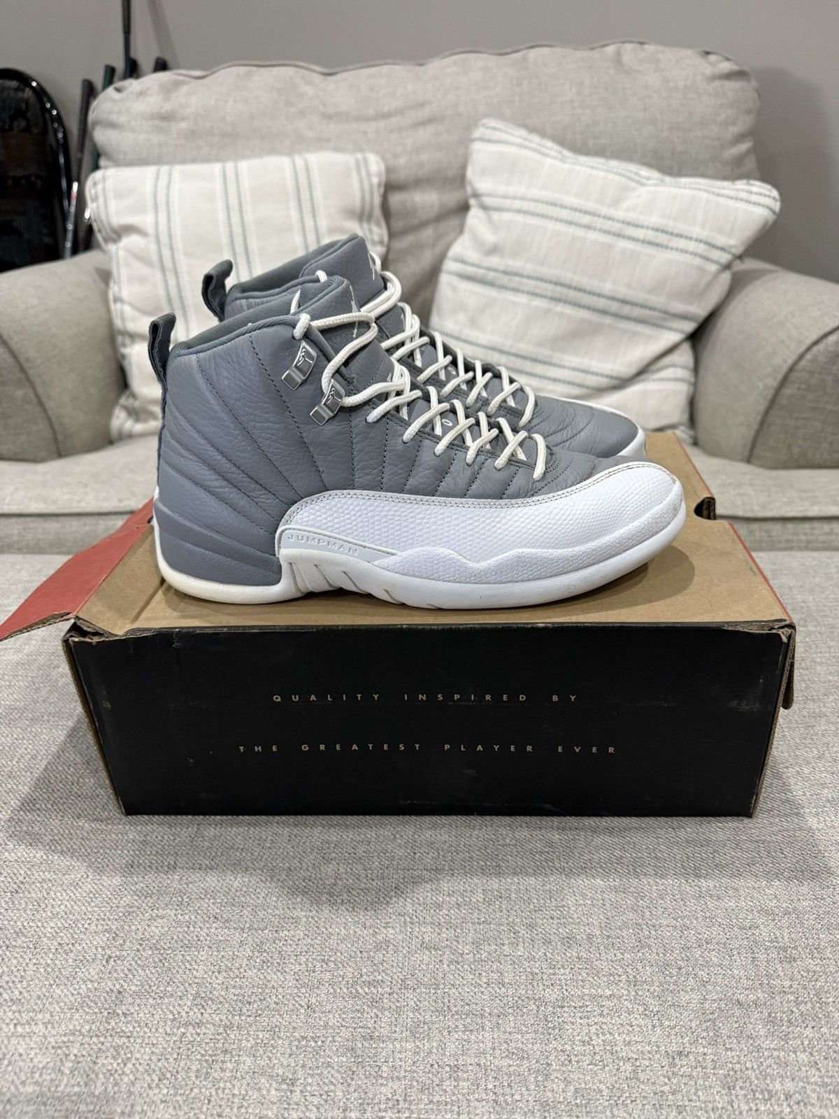 Jordan Brand Air Jordan 12 Retro Stealth Size US 9.5 / EU 42-43 - 5 Thumbnail