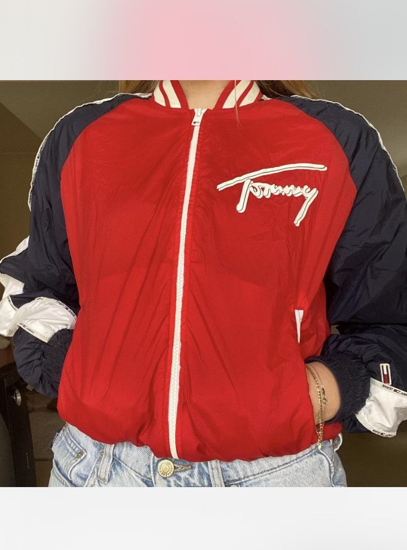 Tommy Hilfiger × Tommy Jeans Red and white Tommy Hilfiger ‘logo bomber jacket’ Size XXS / US 00 / IT 34 - 2 Thumbnail