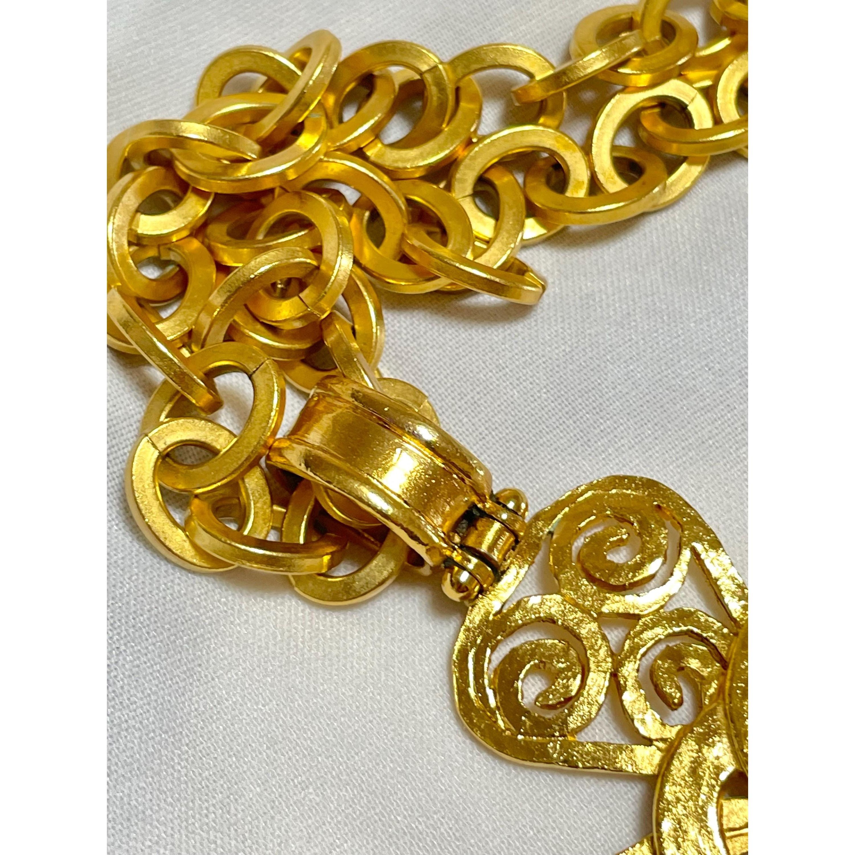 Chanel Vintage Chanel statement necklace with flower,clover top Size ONE SIZE - 7 Thumbnail