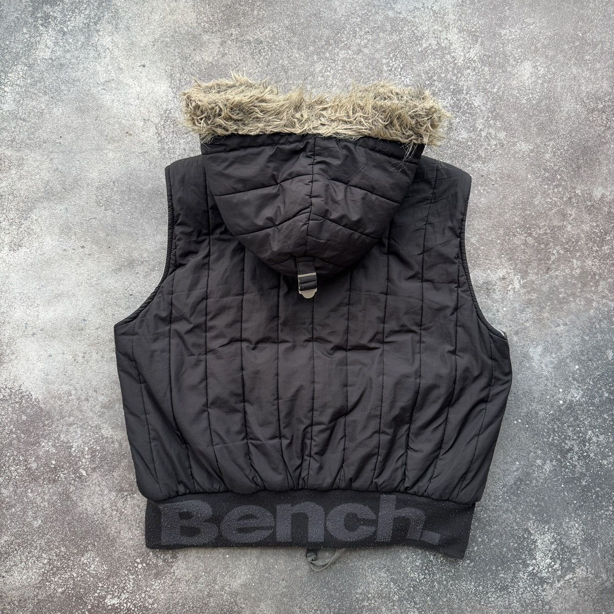 Bench Bench 2000’s Vintage Gorpcore Y2K Faux Fur Vest Jacket Size L / US 10 / IT 46 - 2 Thumbnail