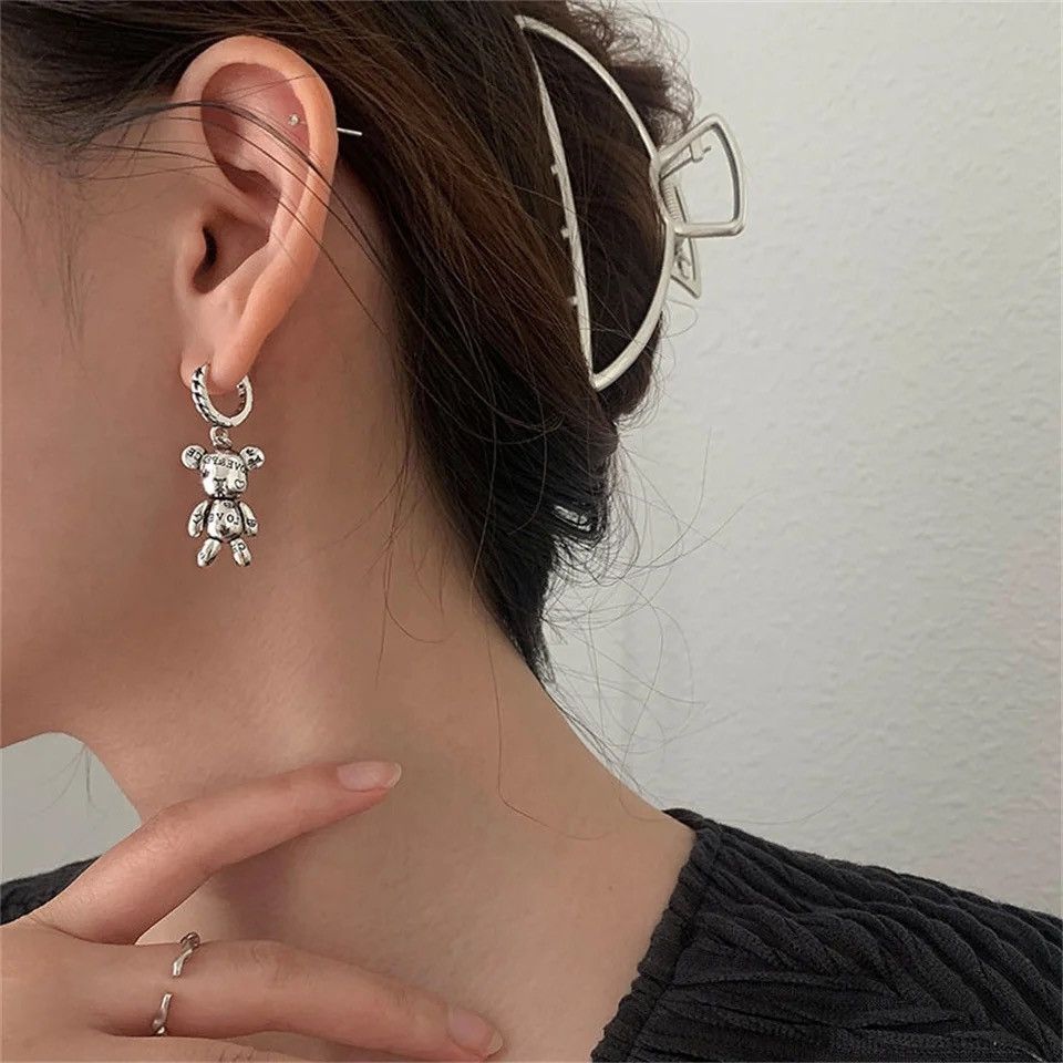 Other Little Bear Love Heart Asymmetric Hoop Earrings Size ONE SIZE - 6 Thumbnail