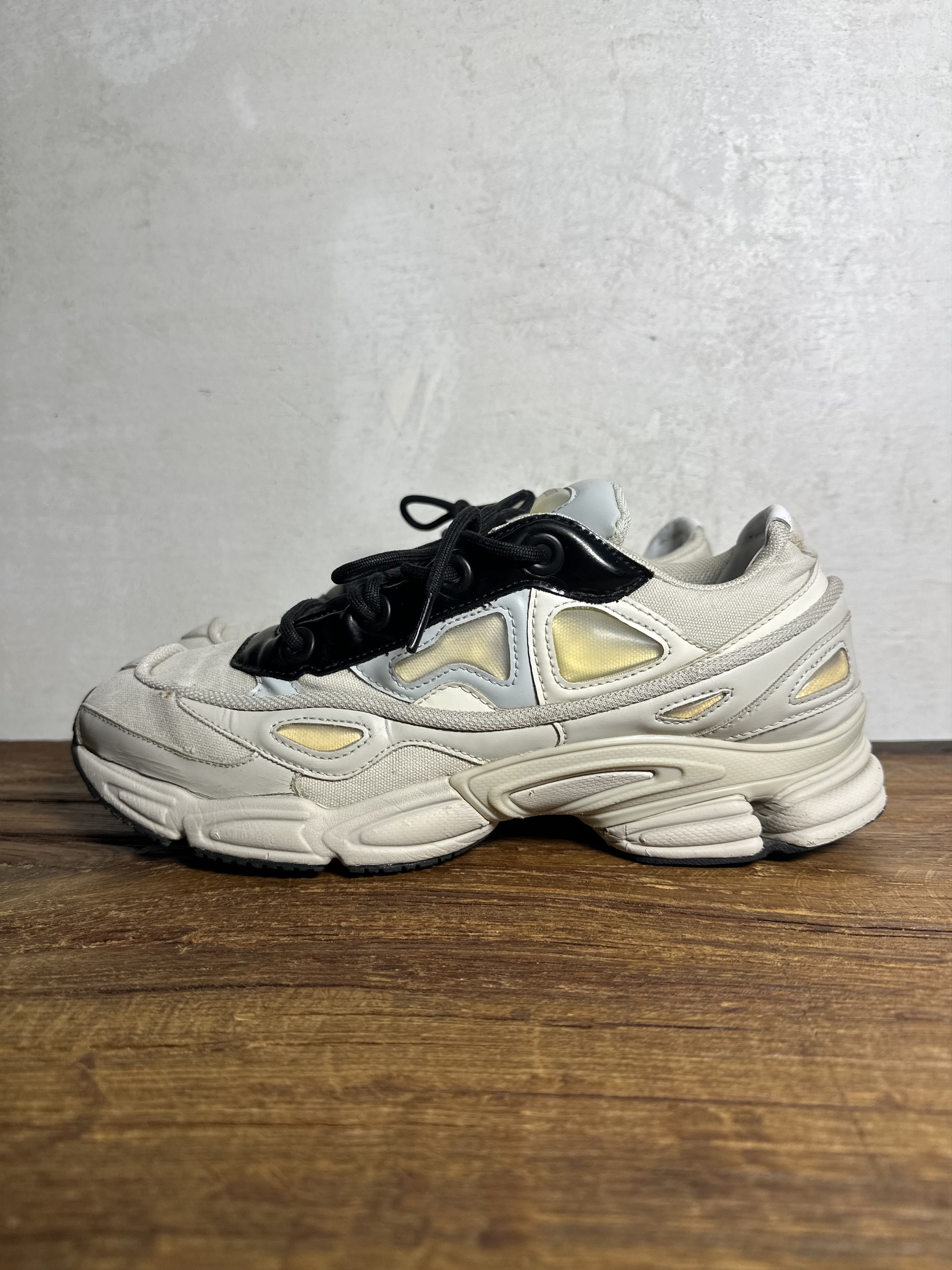 Adidas × Raf Simons Adidas by Raf Simons Ozweego 3 Cream White Sneakers Size US 10.5 / EU 43-44 - 3 Thumbnail