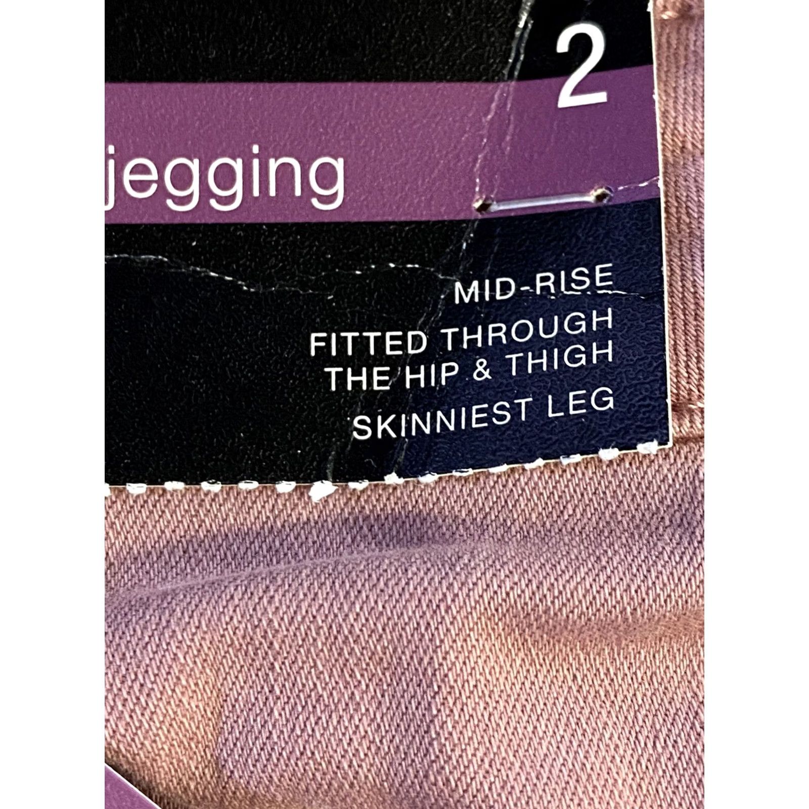 Vintage a.n.a Everyday Jegging Midrise Pink Stretch Denim Soft size 2 Jeans Women's Regular Stretch Pink Jegging 2 Size 42" / US 20 - 6 Thumbnail