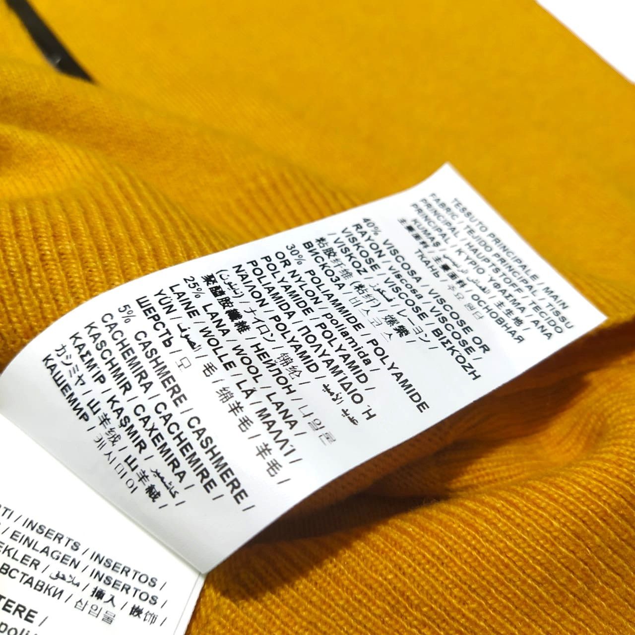 Moschino Moschino Yellow Sweater Size US S / EU 44-46 / 1 - 4 Thumbnail