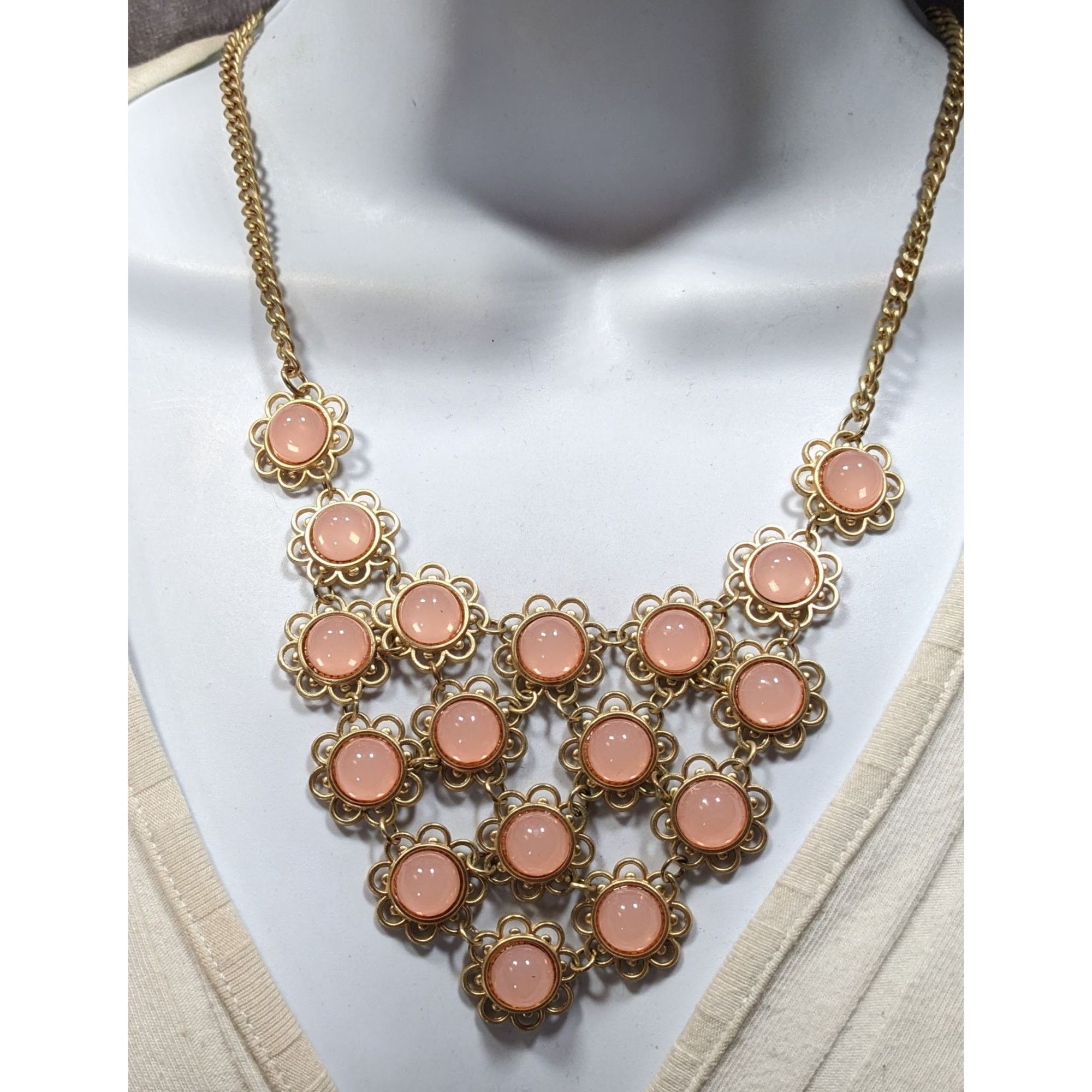 Other Vintage Coquette Floral Bib Necklace With Gold Tone Metal An Size ONE SIZE - 5 Thumbnail