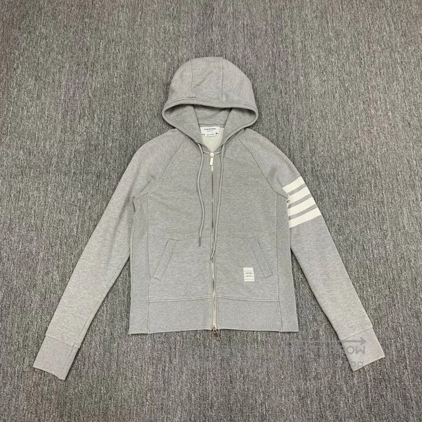 Thom Browne thom browne gray stripe zip. Size US M / EU 48-50 / 2 - 1 Thumbnail