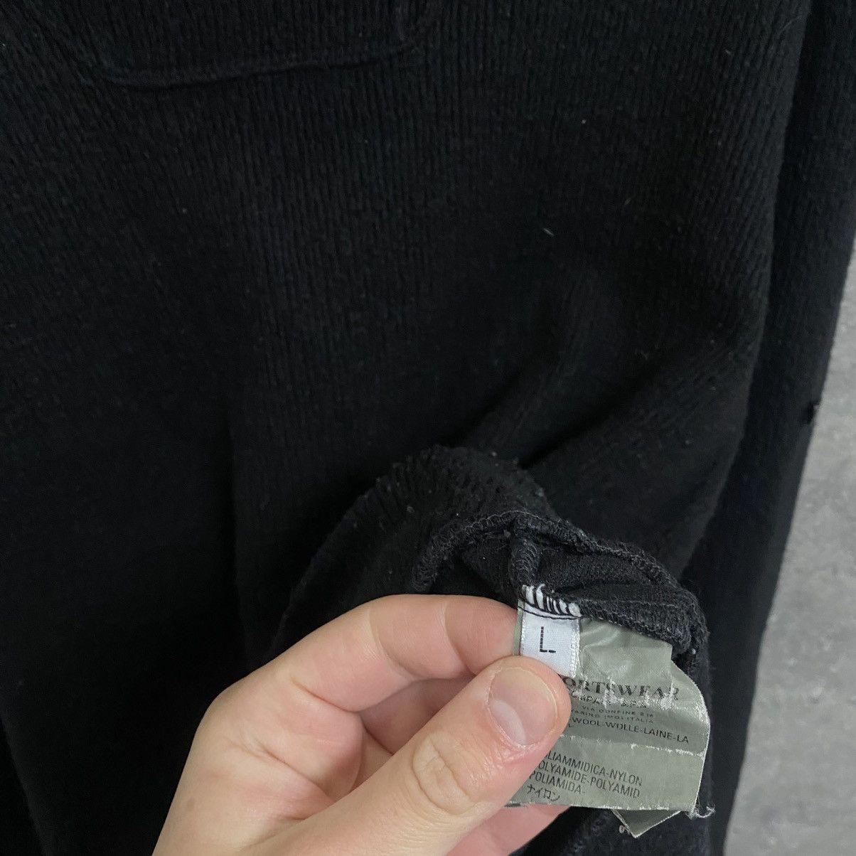 Stone Island Vintage 90s Stone Island Wool Hoodie Sweater Y2k Size US L / EU 52-54 / 3 - 16 Thumbnail