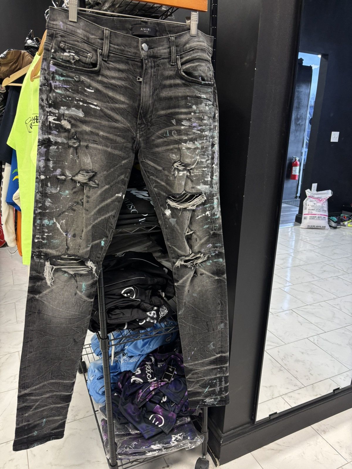 Amiri Amiri paint spatter black jeans Size US 32 / EU 48 - 1 Thumbnail