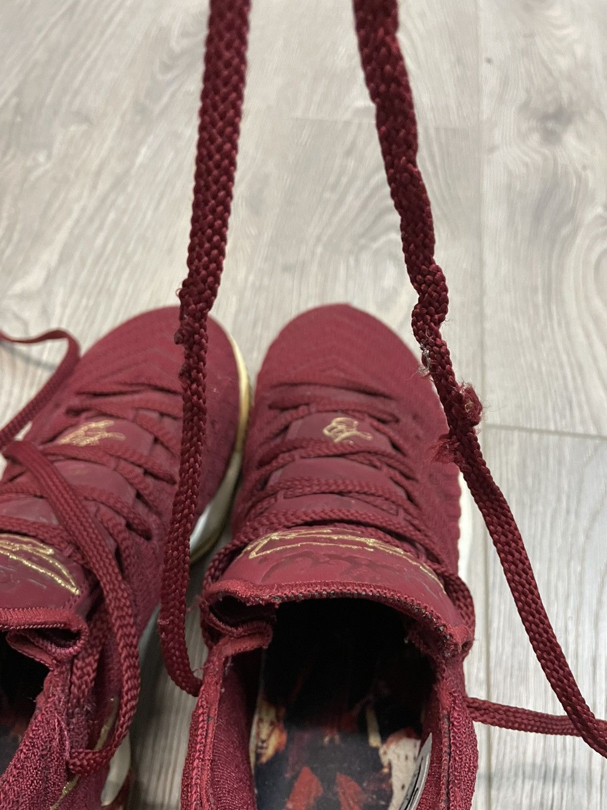 Nike Nike lebron 16 king red burgundy and leopard size 8 Size US 8 / EU 41 - 10 Thumbnail