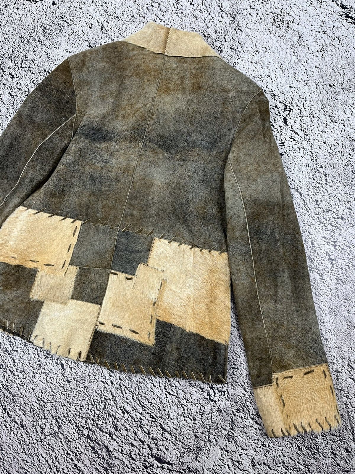 Japanese Brand Vintage Patchwork Suede Cowhide Fur Collar Jacket Size L / US 10 / IT 46 - 8 Thumbnail