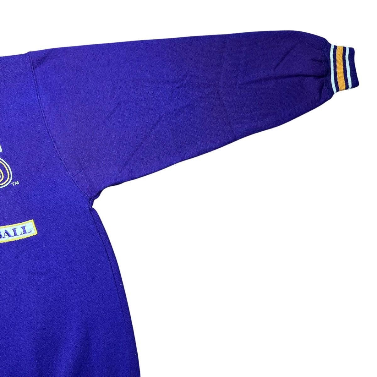 Logo Athletic × NFL × Vintage 90s Minnesota Vikings Embroidered Logo Athletic Sweatshirt Size US M / EU 48-50 / 2 - 7 Thumbnail