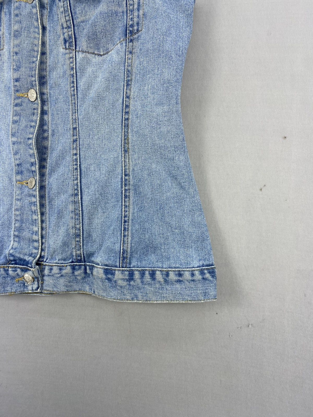 Vintage Vintage 80’s Denim Jacket sleeveless By Contempo Casual Size XS / US 0-2 / IT 36-38 - 3 Thumbnail